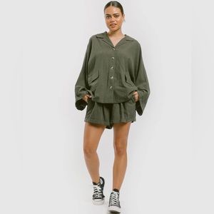 Lullaby Club Lounge Set in Emerald